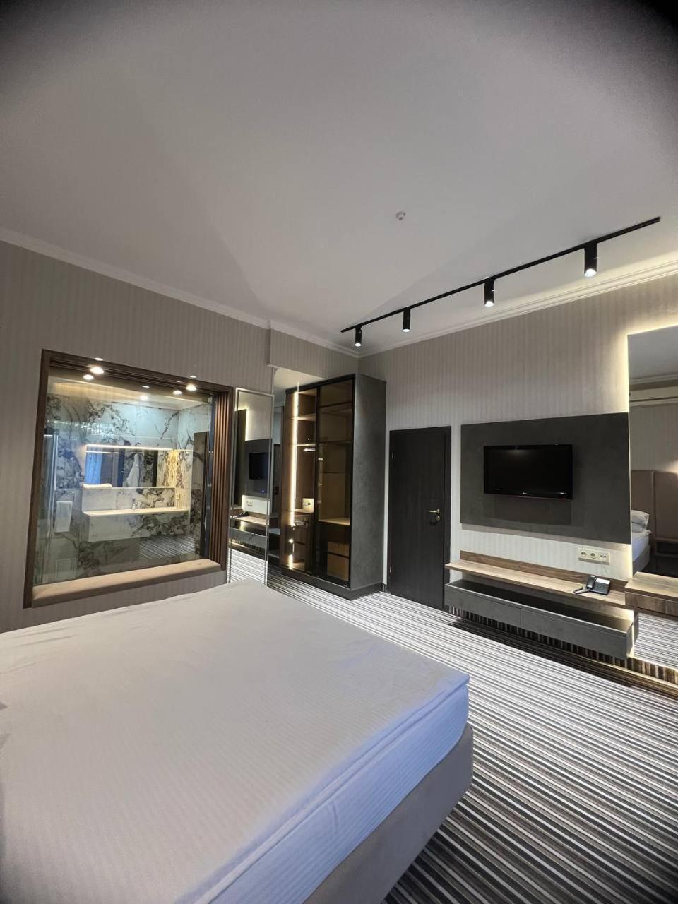 Sapar Standart Hotel 쉼켄트 외부 사진