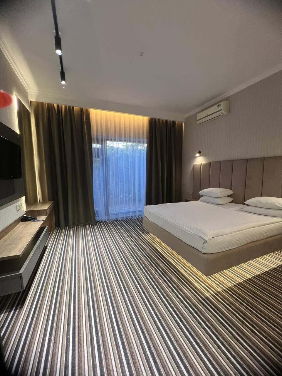 Sapar Standart Hotel 쉼켄트 외부 사진