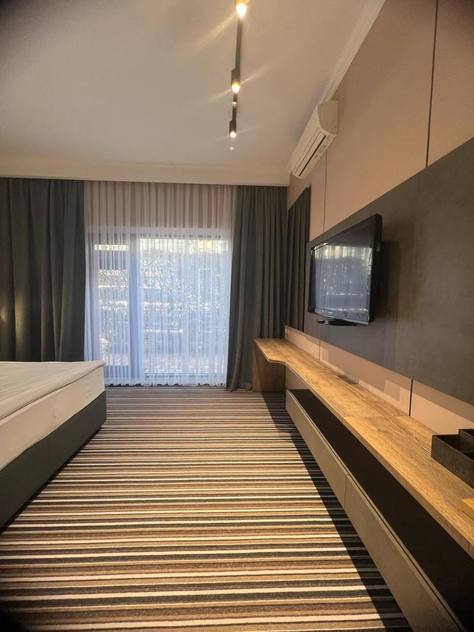 Sapar Standart Hotel 쉼켄트 외부 사진
