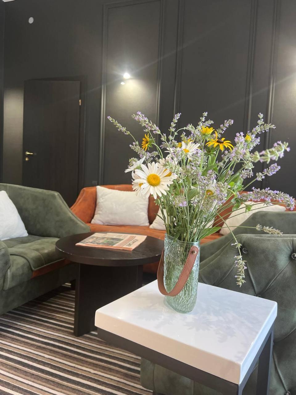 Sapar Standart Hotel 쉼켄트 외부 사진