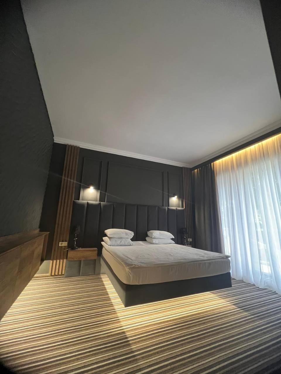 Sapar Standart Hotel 쉼켄트 외부 사진