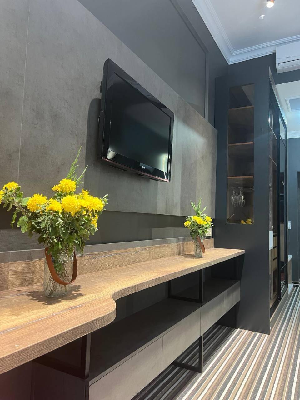 Sapar Standart Hotel 쉼켄트 외부 사진